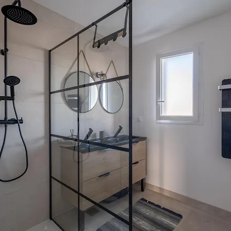 Maison Moderne A 6 Km De Mimizan Pour 6 Personnes, Menage Inclus - Fr-1-50-156 * Saint-Paul-en-Born